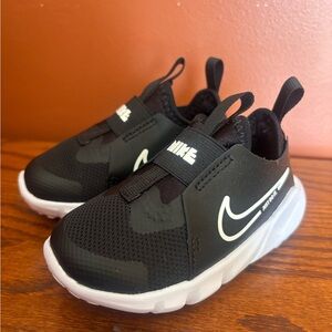 Nike Flex Runner 2 Baby/Toddler Shoes 6C New
